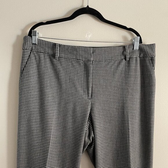 Talbots Women 16 Gray Black Houndstooth Career Straight Leg Hampshire Ankle Pant - Picture 5 of 11